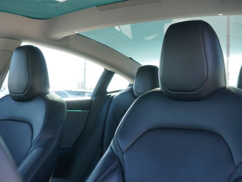 Used 2024 Tesla Model 3 RWD image 11