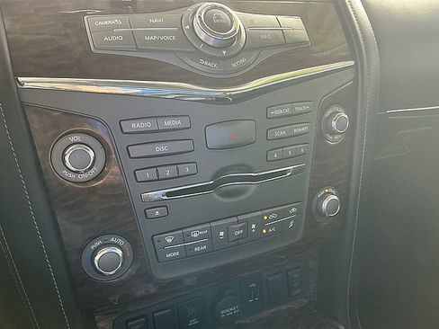 Used 2020 Nissan Armada SL w/ Premium Package image 24