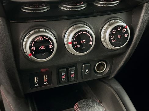 Used 2025 Mitsubishi Outlander Sport LE AWD/4WD image 23