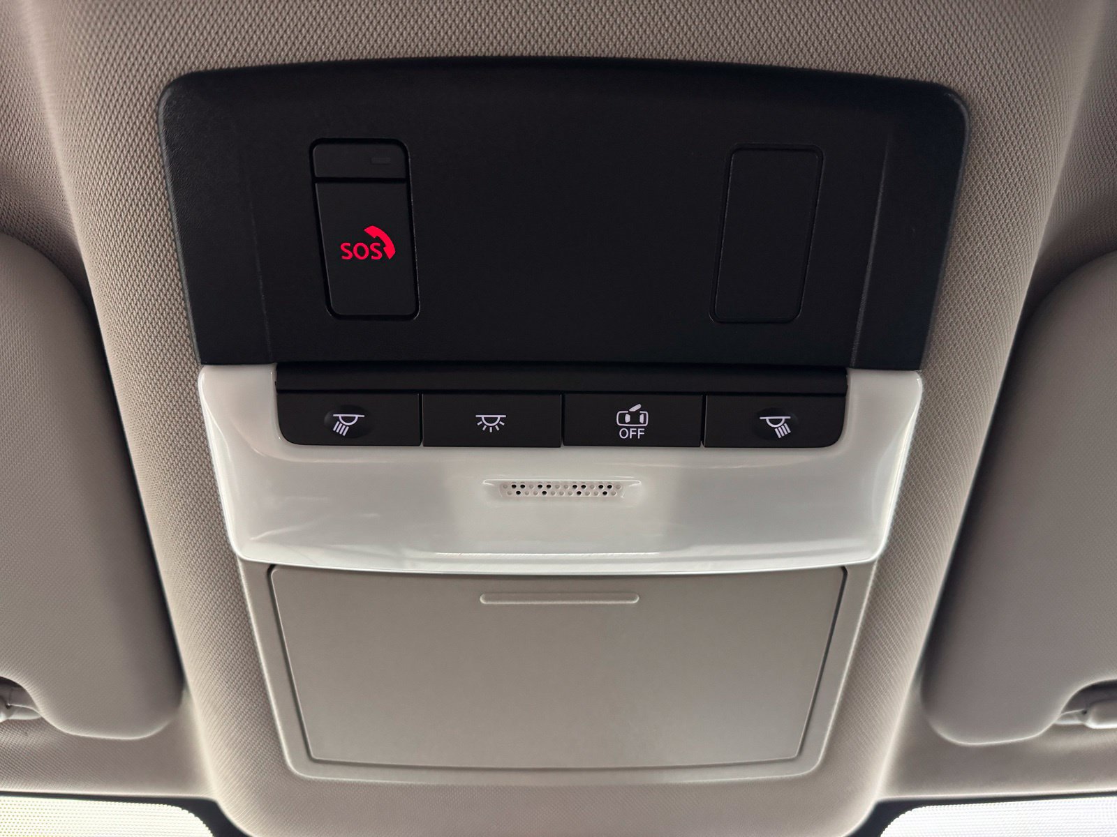 Certified 2025 Nissan Rogue SV AWD/4WD image 29