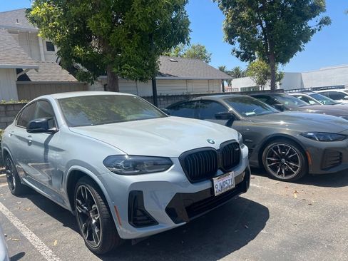 Used 2024 BMW X4 M40i w/ Premium Package AWD/4WD image 3