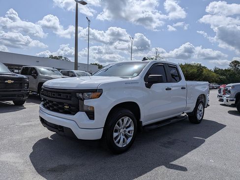 Certified 2023 Chevrolet Silverado 1500 Custom RWD image 7