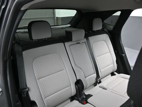 Used 2025 Ford Escape Active AWD/4WD image 17