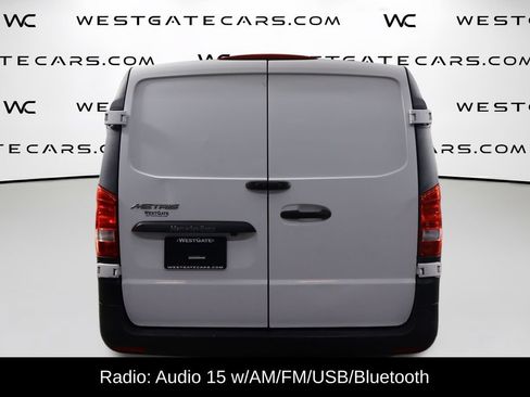Used 2018 Mercedes-Benz Metris image 4