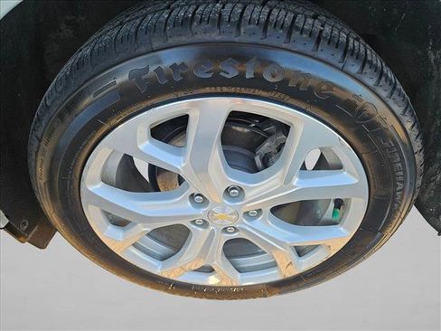 Used 2018 Chevrolet Volt Premier w/ Driver Confidence Package image 3