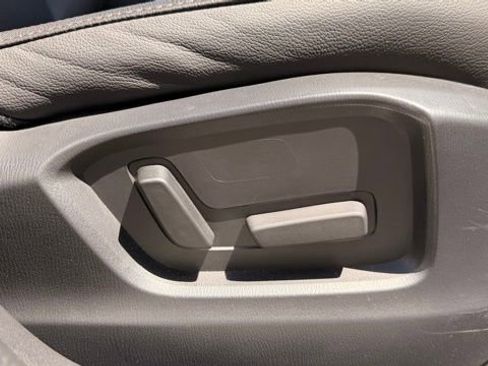 Used 2023 MAZDA CX-5 AWD 2.5 S w/ Premium Plus Pkg image 4