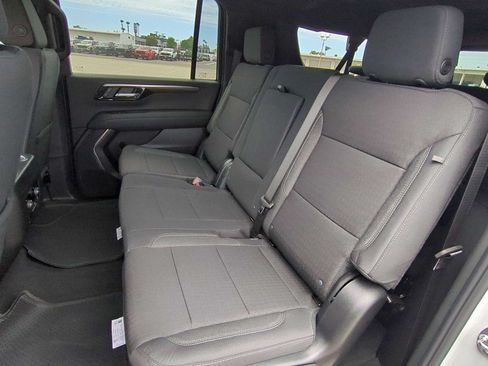 New 2026 Chevrolet Suburban LS RWD image 24