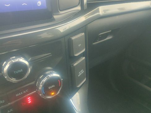 Used 2022 Ford F150 XLT w/ Equipment Group 302A High image 29