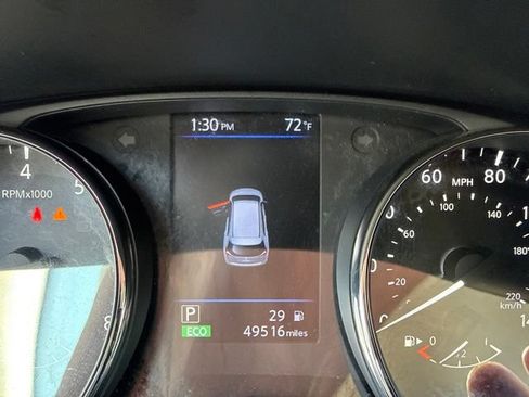 Used 2020 Nissan Rogue SV AWD/4WD image 8