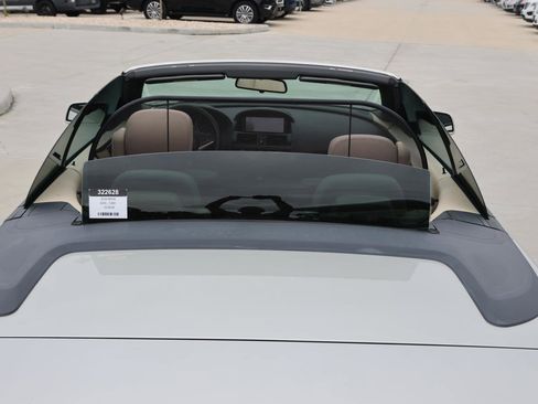 Used 2004 BMW 645Ci Convertible image 18