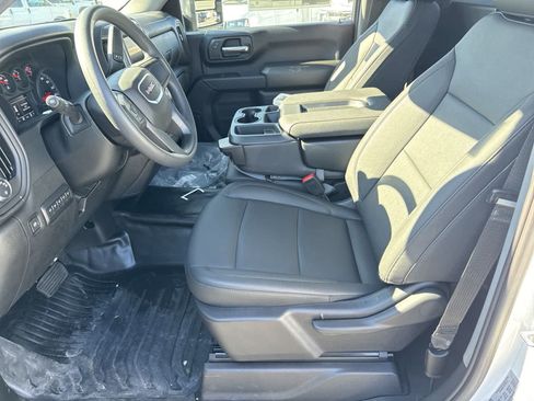 New 2025 GMC Sierra 2500 Pro w/ Convenience Package AWD/4WD image 9