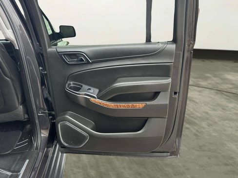 Used 2015 Chevrolet Suburban LTZ AWD/4WD image 18