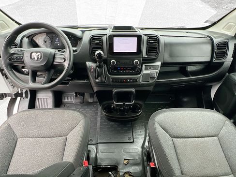 Used 2023 RAM ProMaster 2500 FWD image 30