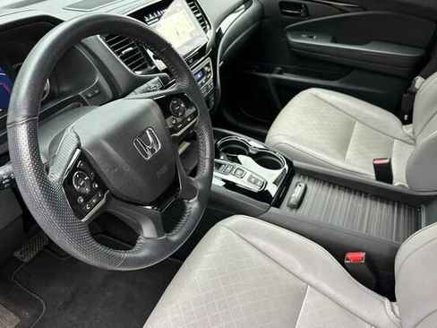 Used 2023 Honda Passport Elite image 4