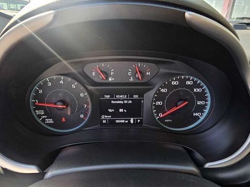 Used 2023 Chevrolet Malibu LT FWD image 15