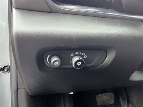 Certified 2023 Chevrolet Traverse LT w/ LPO, Floor Liner Package image 17