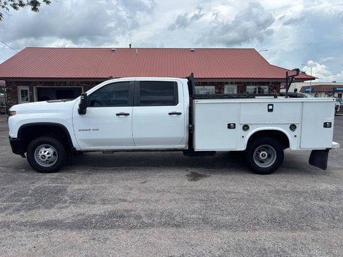 Used 2020 Chevrolet Silverado 3500 W/T w/ WT Convenience Package AWD/4WD image 3