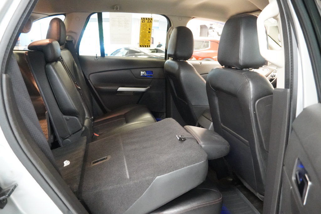 Used 2014 Ford Edge Limited FWD image 31