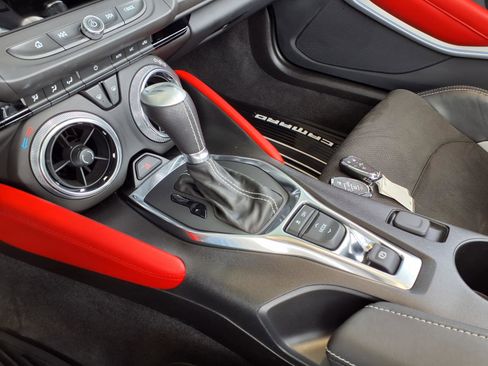 Used 2023 Chevrolet Camaro SS RWD image 4
