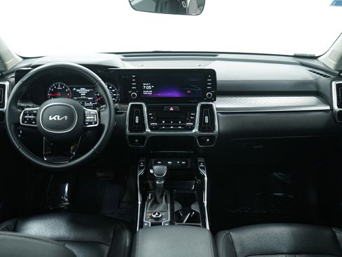 Used 2022 Kia Sorento SX image 18