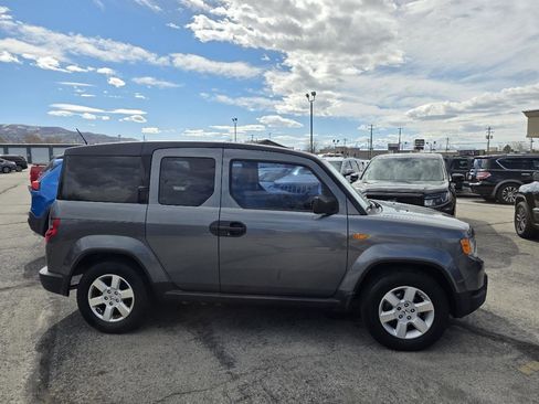 Used 2011 Honda Element EX image 2