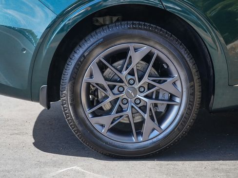 Used 2023 Genesis GV70 2.5T w/ Advanced Package AWD/4WD image 8