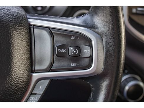 Used 2023 RAM 1500 Big Horn AWD/4WD image 39