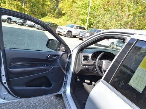 Used 2024 Dodge Durango GT image 15