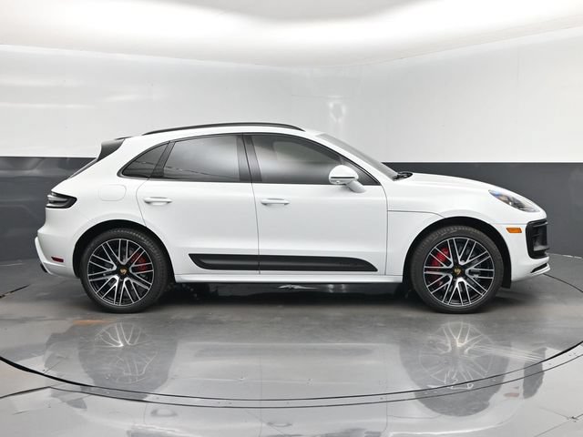 Used 2023 Porsche Macan GTS AWD/4WD image 2