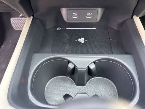 Used 2026 Honda HR-V LX image 19