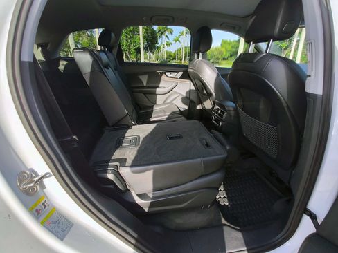 Used 2019 Audi Q7 3.0T Prestige AWD/4WD image 41