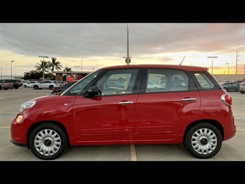 Used 2016 FIAT 500L Pop FWD image 8