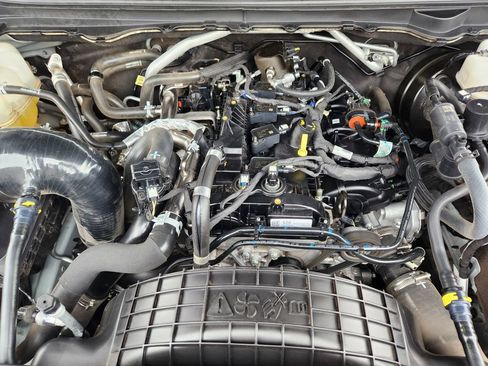 Used 2022 Ford Ranger Lariat w/ Tremor Off-Road Package AWD/4WD image 29