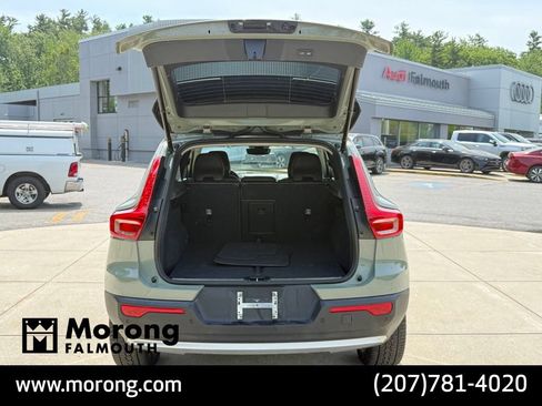 Used 2023 Volvo XC40 B5 Plus w/ Driver Assist Package AWD/4WD image 16