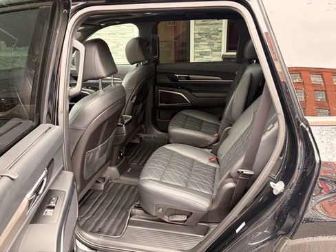 Used 2023 Kia Telluride SX X-Line AWD/4WD image 18