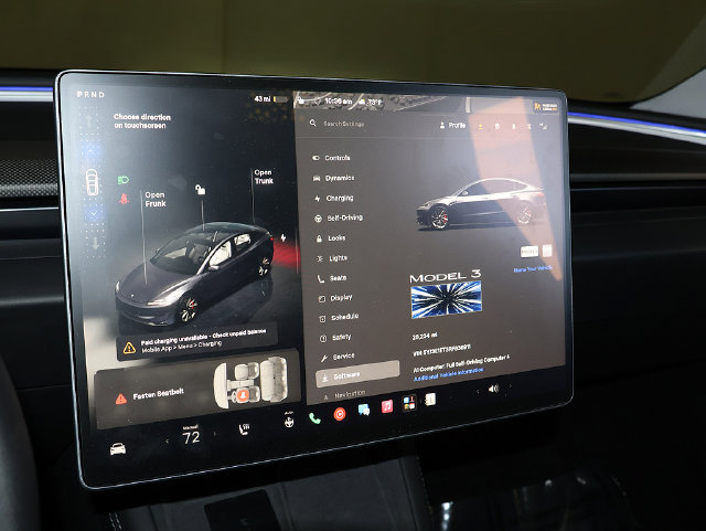 Used 2024 Tesla Model 3 Performance AWD/4WD image 19