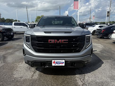 Used 2024 GMC Sierra 1500 Elevation w/ Elevation Premium Package RWD image 7