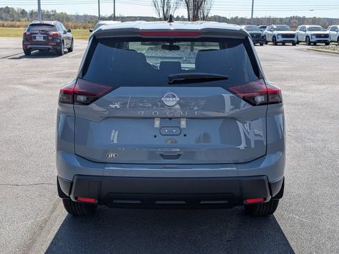 New 2026 Nissan Rogue SV w/ Cold Weather Package FWD image 4