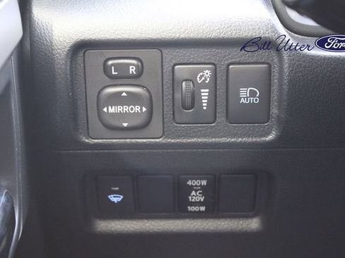 Used 2020 Toyota 4Runner SR5 image 20