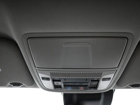 Used 2020 Acura MDX SH-AWD w/ Technology Package image 17