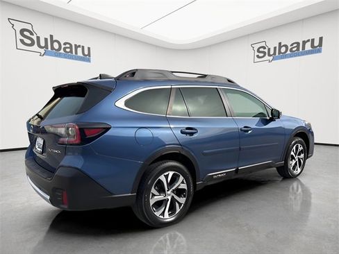 Used 2021 Subaru Outback Limited image 7