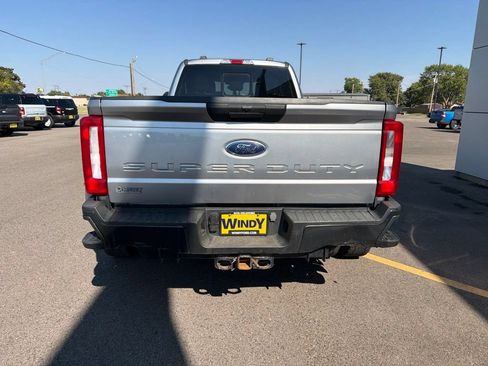 Used 2023 Ford F350 XL w/ FX4 Off-Road Package AWD/4WD image 7