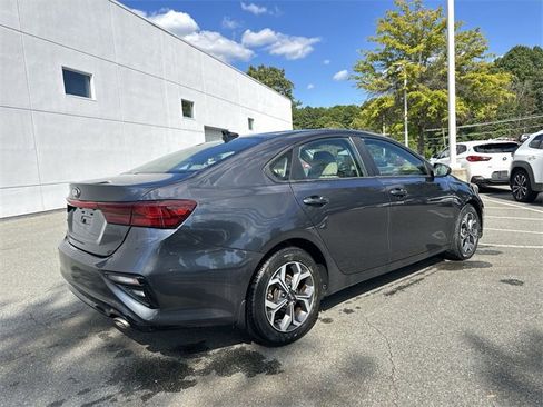 Used 2019 Kia Forte LXS image 5