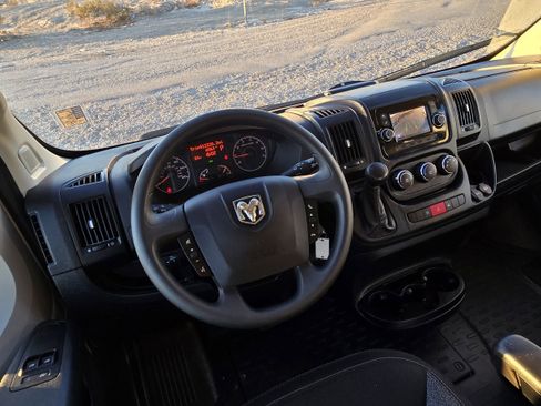 Used 2021 RAM ProMaster 2500 image 8