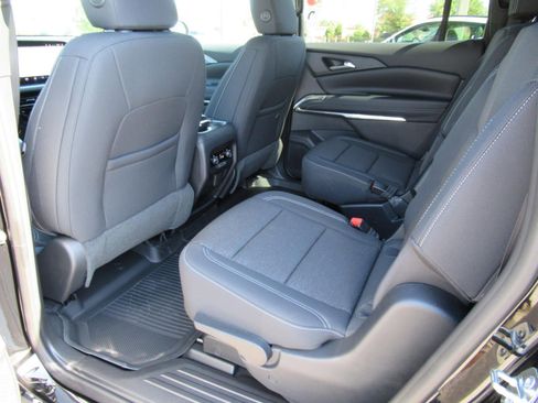 New 2026 Chevrolet Traverse LT FWD image 34