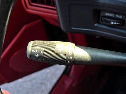 Used 1988 Ford Mustang LX image 19