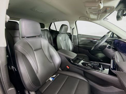 Used 2024 Buick Envision Preferred AWD/4WD image 34