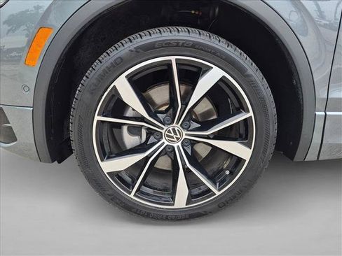 Used 2023 Volkswagen Tiguan SEL R-Line AWD/4WD image 23