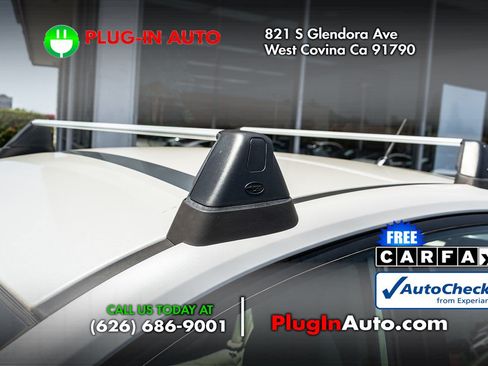 Used 2010 Subaru Impreza 2.5i AWD/4WD image 6