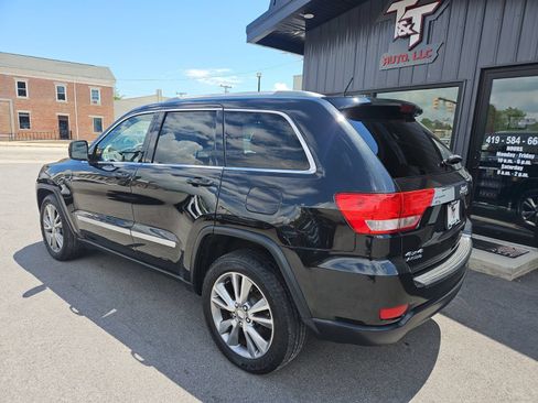 Used 2013 Jeep Grand Cherokee Laredo AWD/4WD image 4